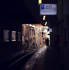 瓦町駅