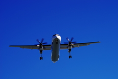ANA ボンバルディア DHC8-Q400
