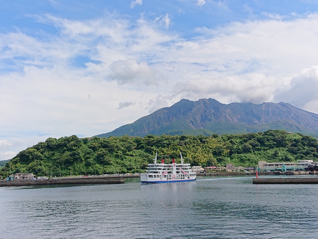 フェリーからの桜島