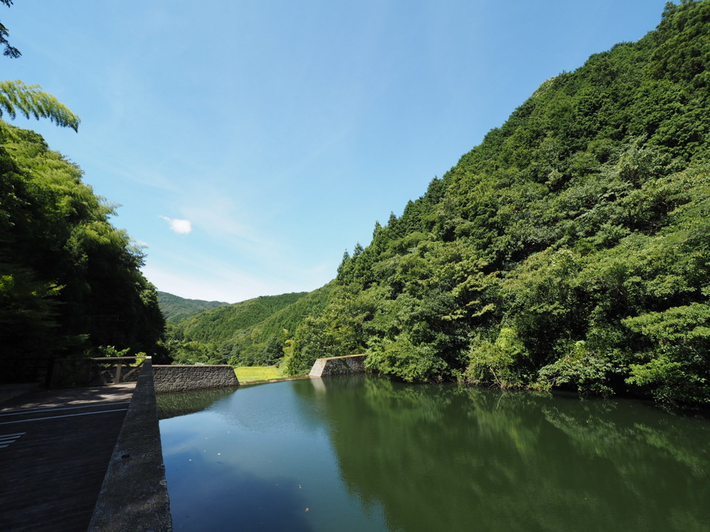 静かな山奥