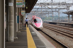 HELLO KITTY SHINKANSEN 