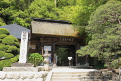 山寺山門