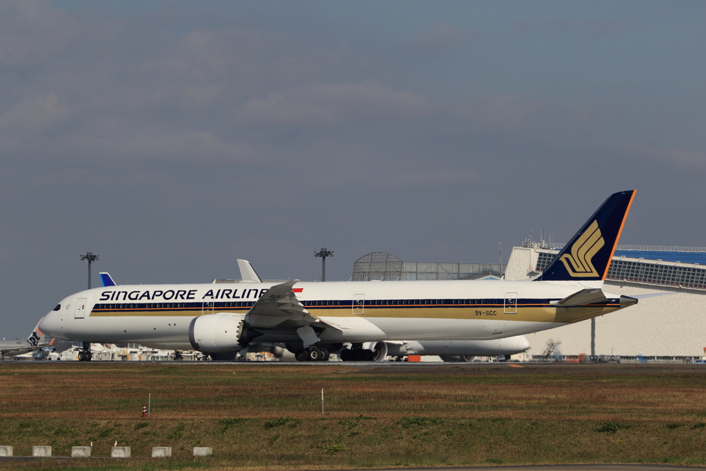 34L　B787-10