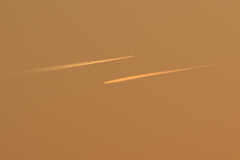 飛行機雲　５