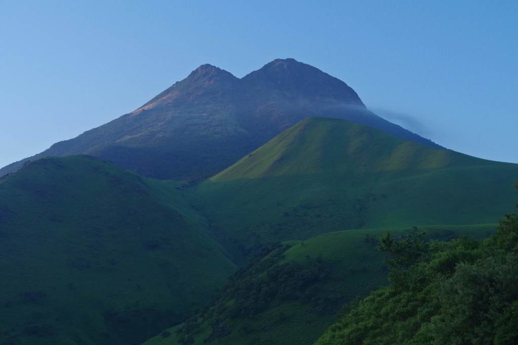 由布岳