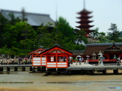厳島神社で遊んでみました（バチ当たりだなぁ）