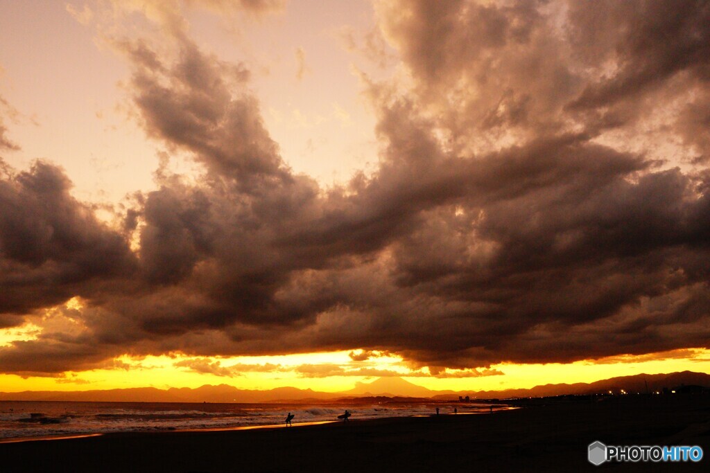 夕刻の雲