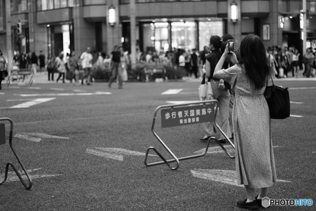 銀座の女たち 1「記録する女」