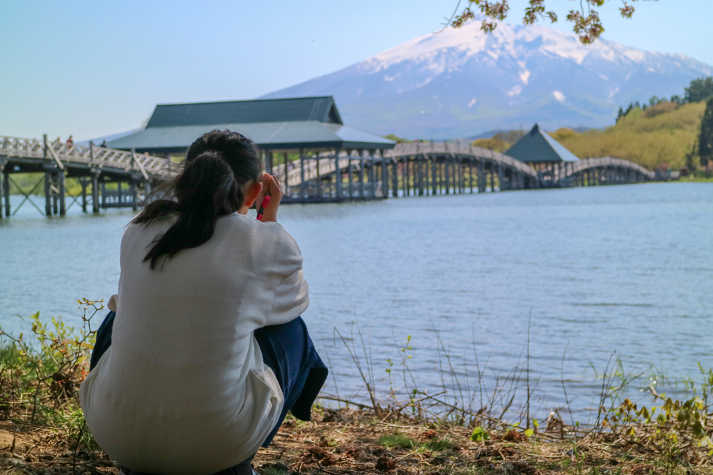 娘と鶴の舞橋