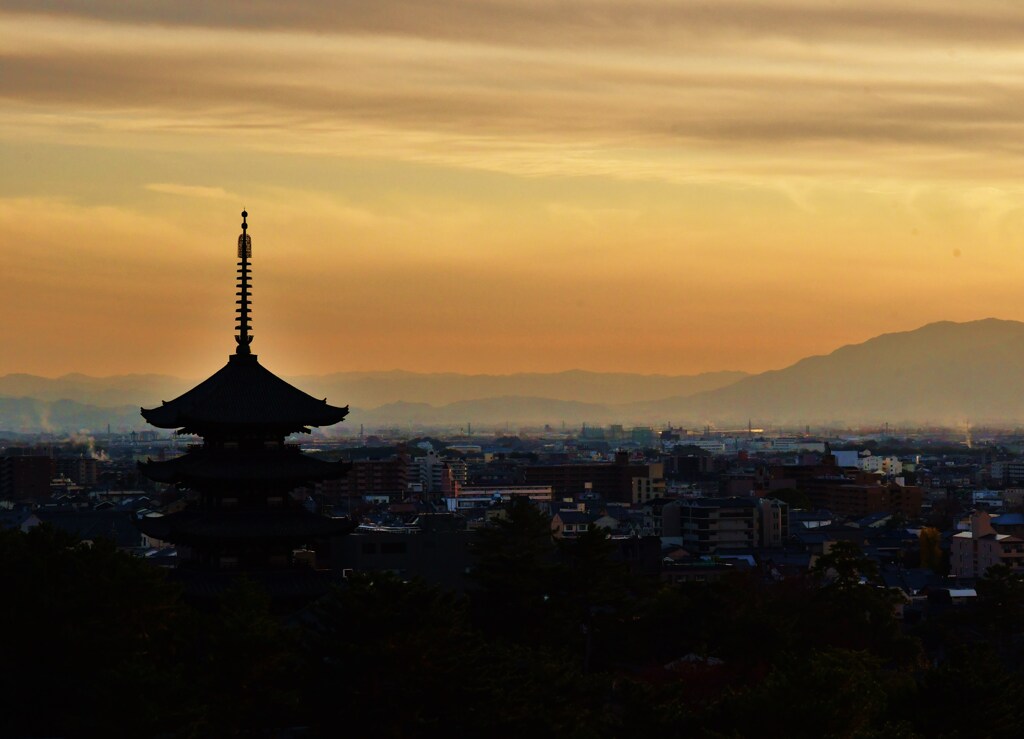 古都の今