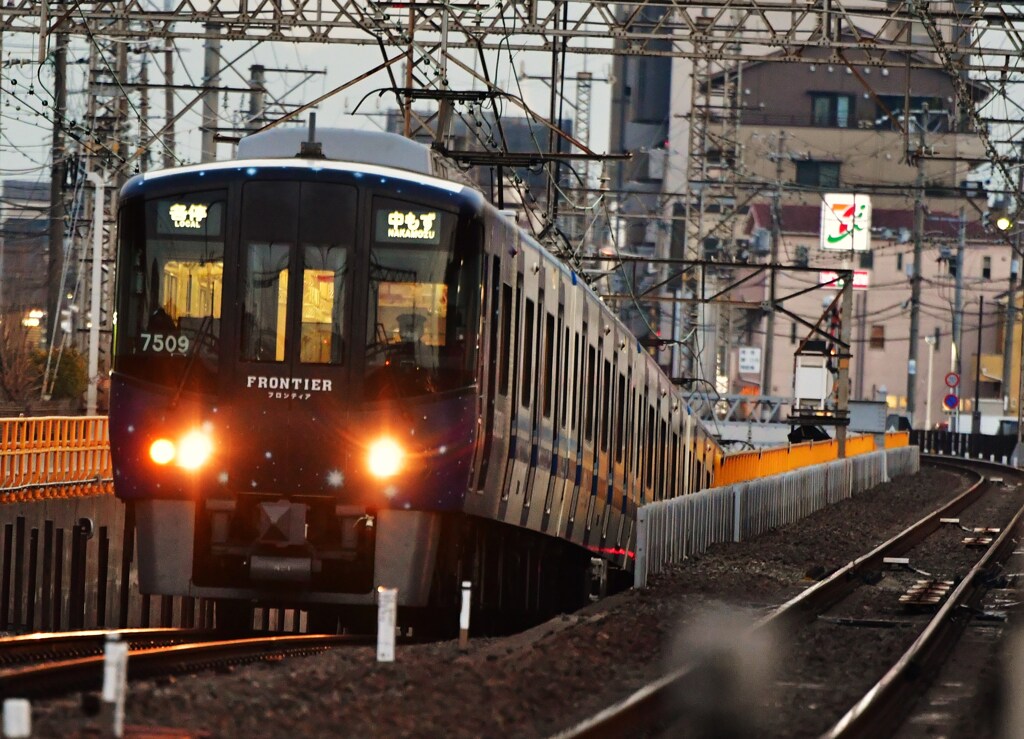地底から脱出