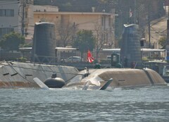 海上自衛隊