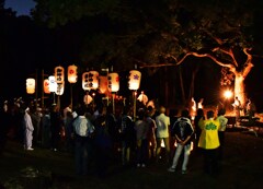 厳かな神事