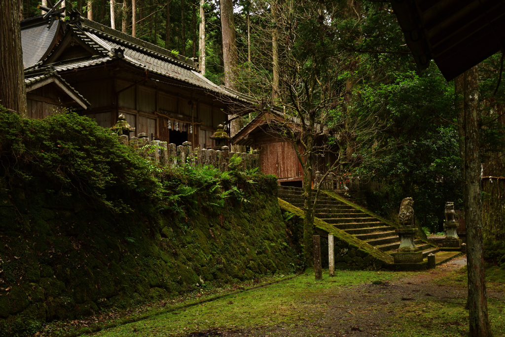 内尾神社