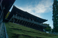 二月堂の朝