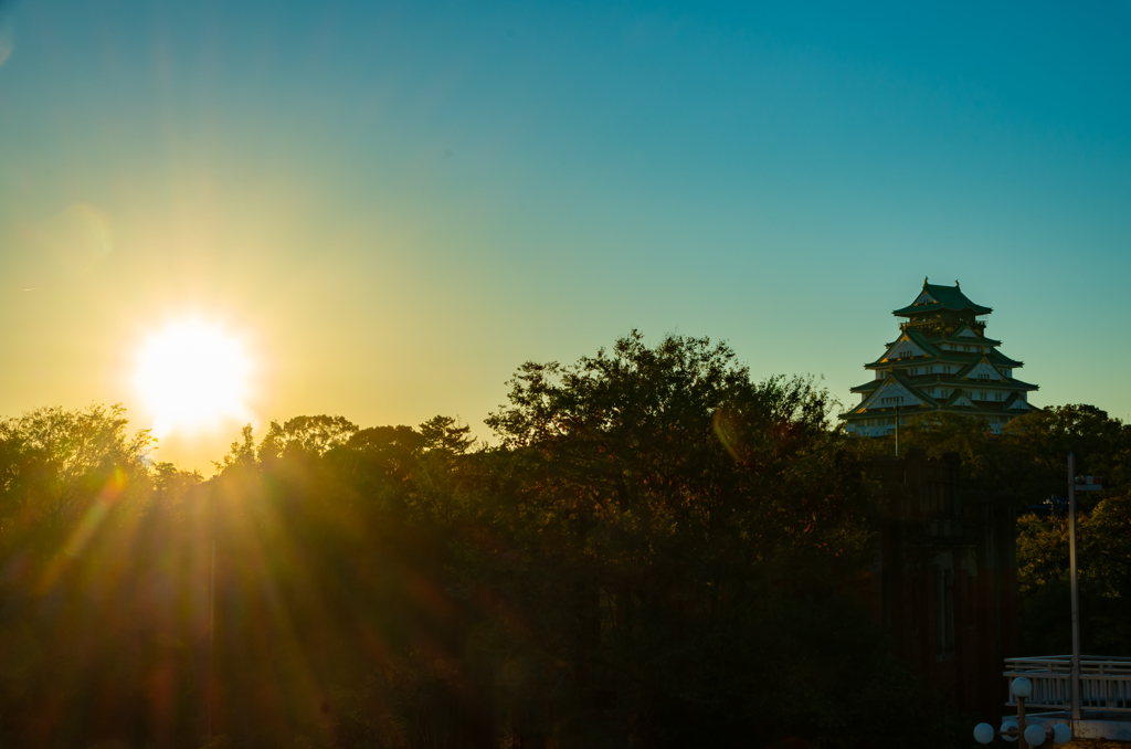 日の出（大阪城）