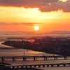 明石海峡大橋に沈む夕日（令和）