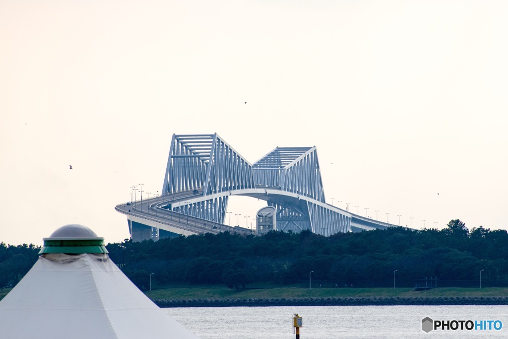 葛西臨海公園から東京ゲートブリッジを臨む2