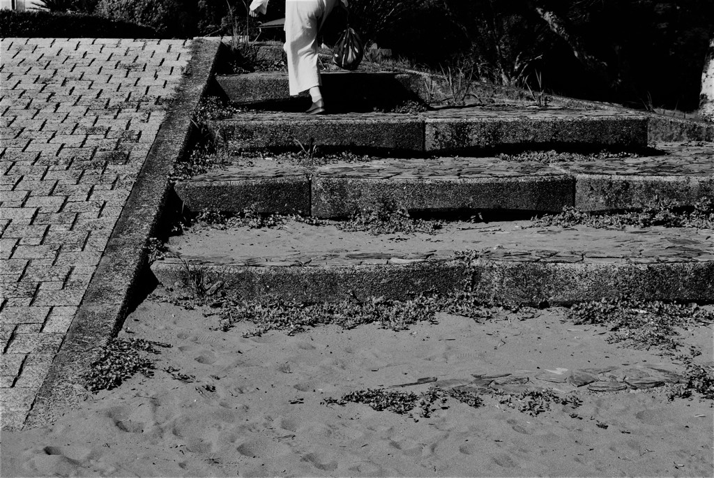 砂浜と階段