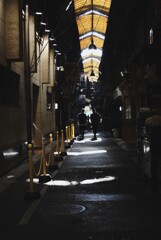 アーケード商店街の風景