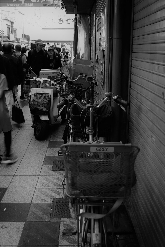 シャッターあるところに自転車あり