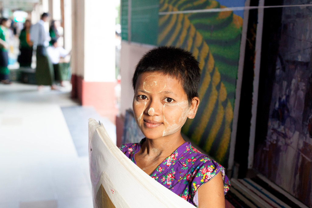 Burmese girl at Yangon in Myanmar