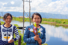 Smile like flower at Shan in Myanmar