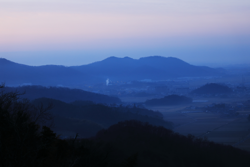 靄のある朝