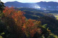 山肌に差込む陽射し