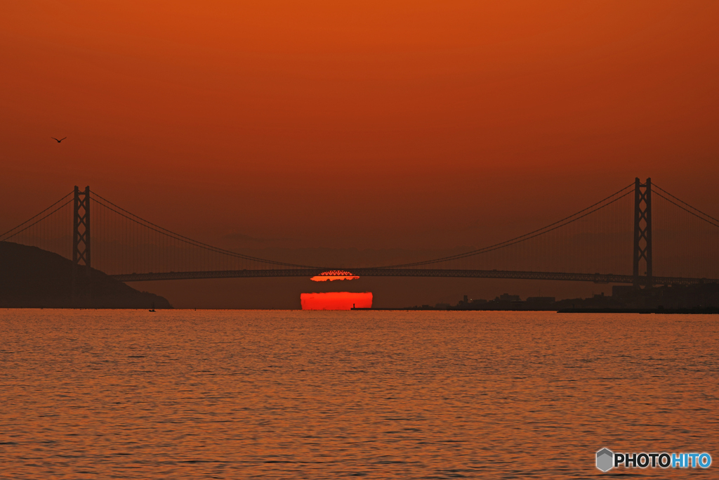 明石海峡大橋と夕日Ⅱ
