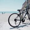 海と自転車