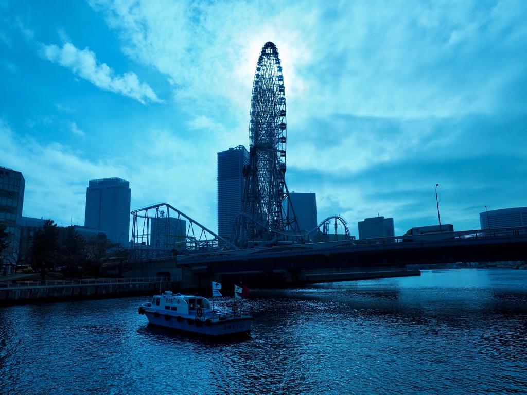 横浜ブルー