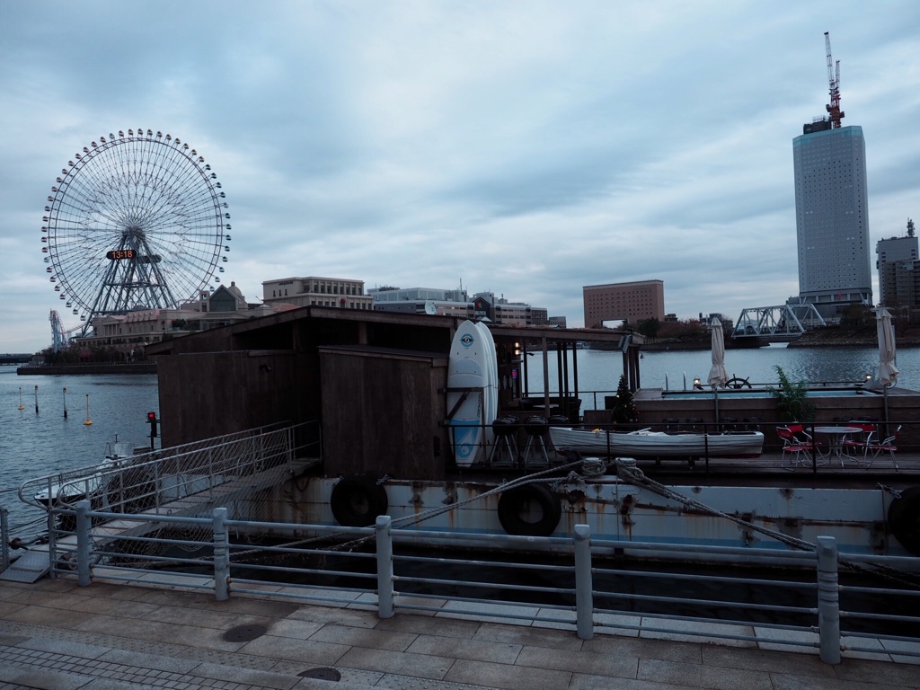 海に浮かぶ