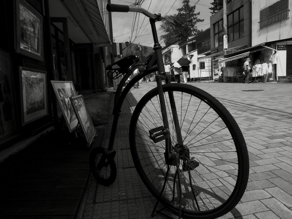 歴史と趣を感じる商店街