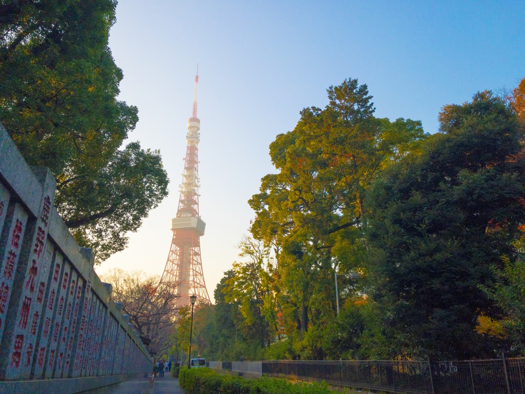 東京