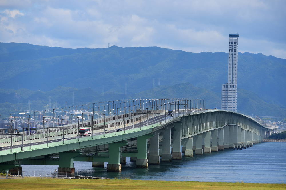 雨上がりの関空