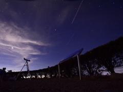 天体望遠鏡と星空