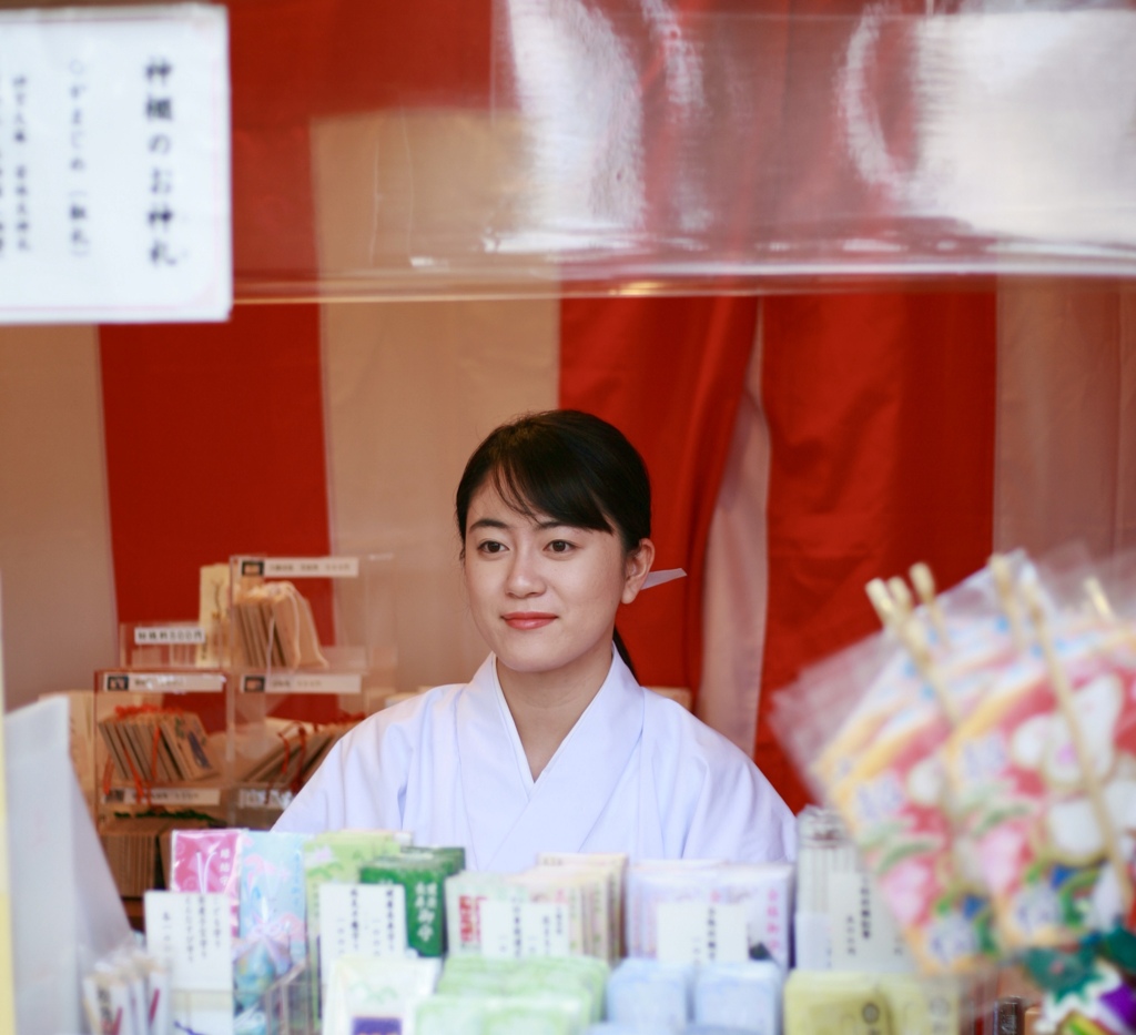 巫女さん