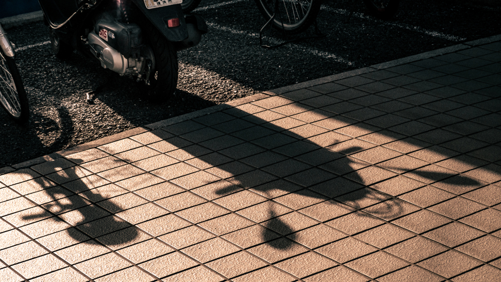 KAGE-E　バイクと自転車