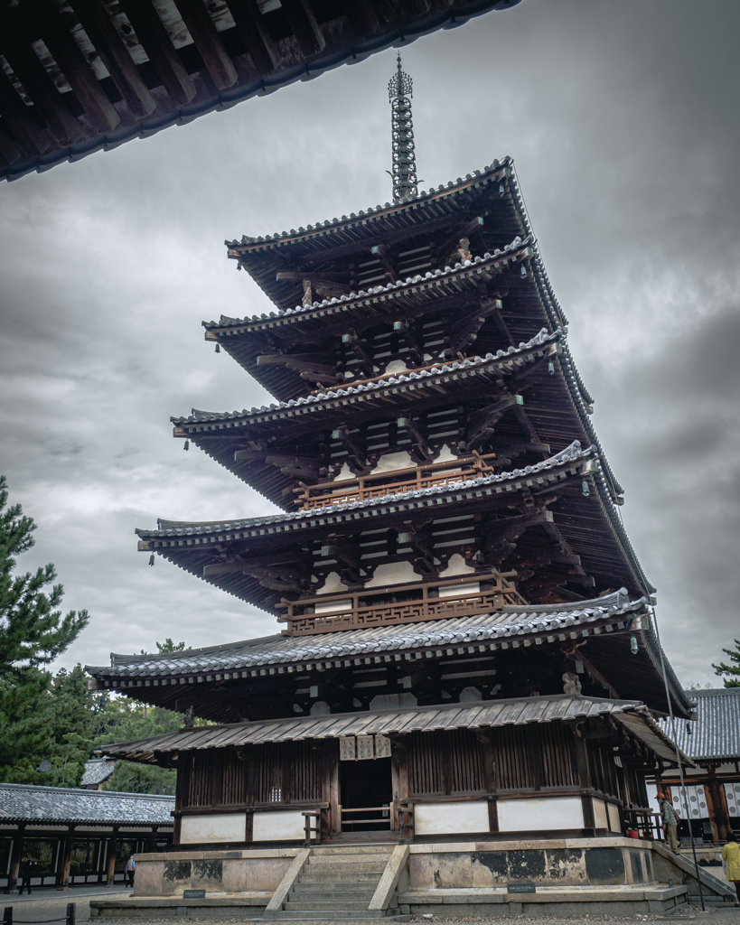 鈍色の法隆寺伽藍 #5