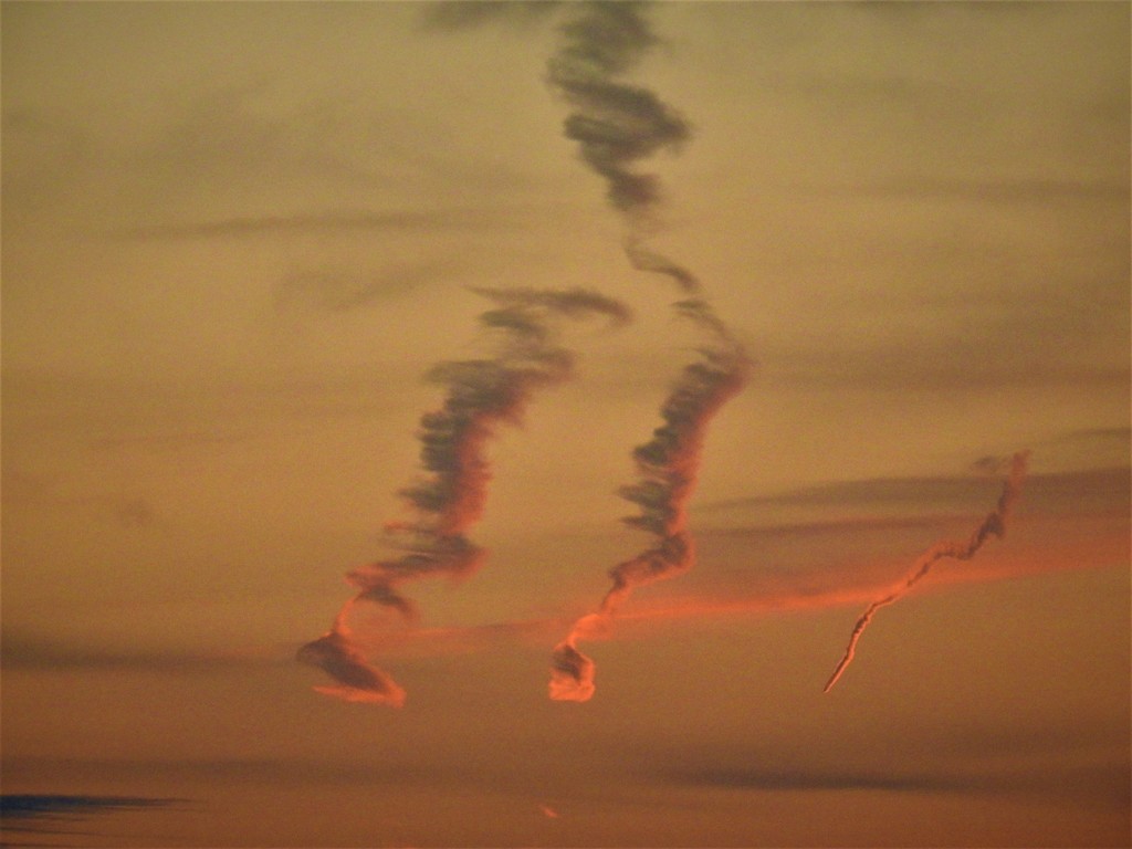 水彩画の様な雲