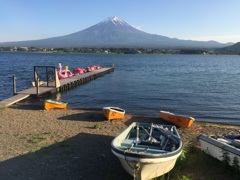 ボートと富士山