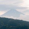 雲隠れの富士①　D90撮影