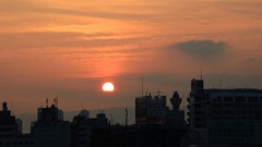 夕日と通天閣
