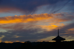 法起寺の夕暮れ