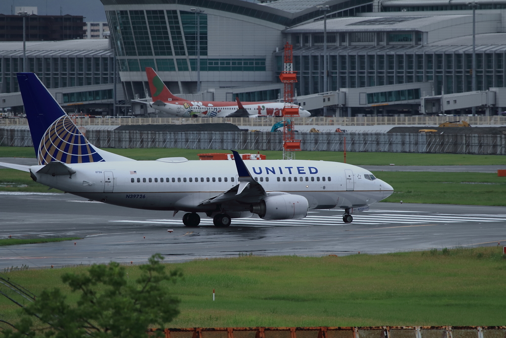 UNITED Boeing737