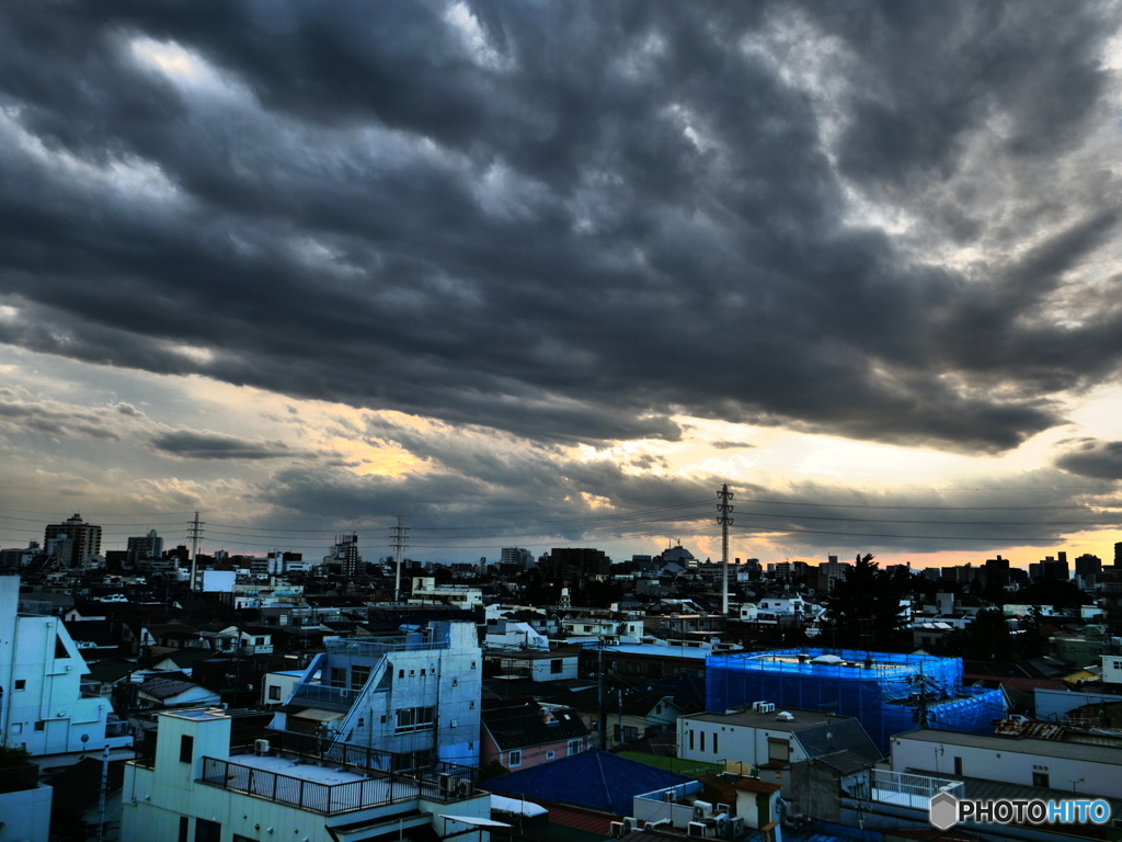 高円寺の空