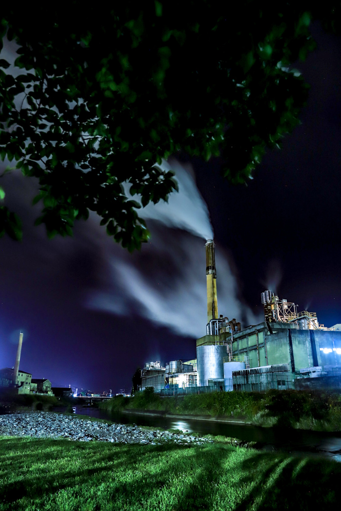 工場の夜景撮影