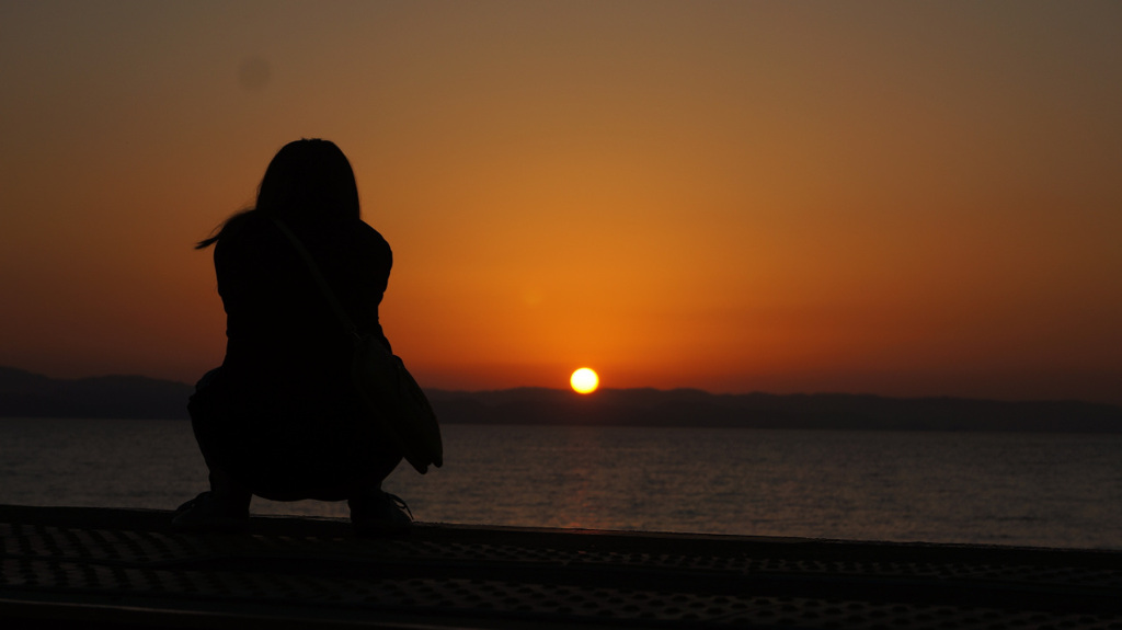 千綿駅の夕日