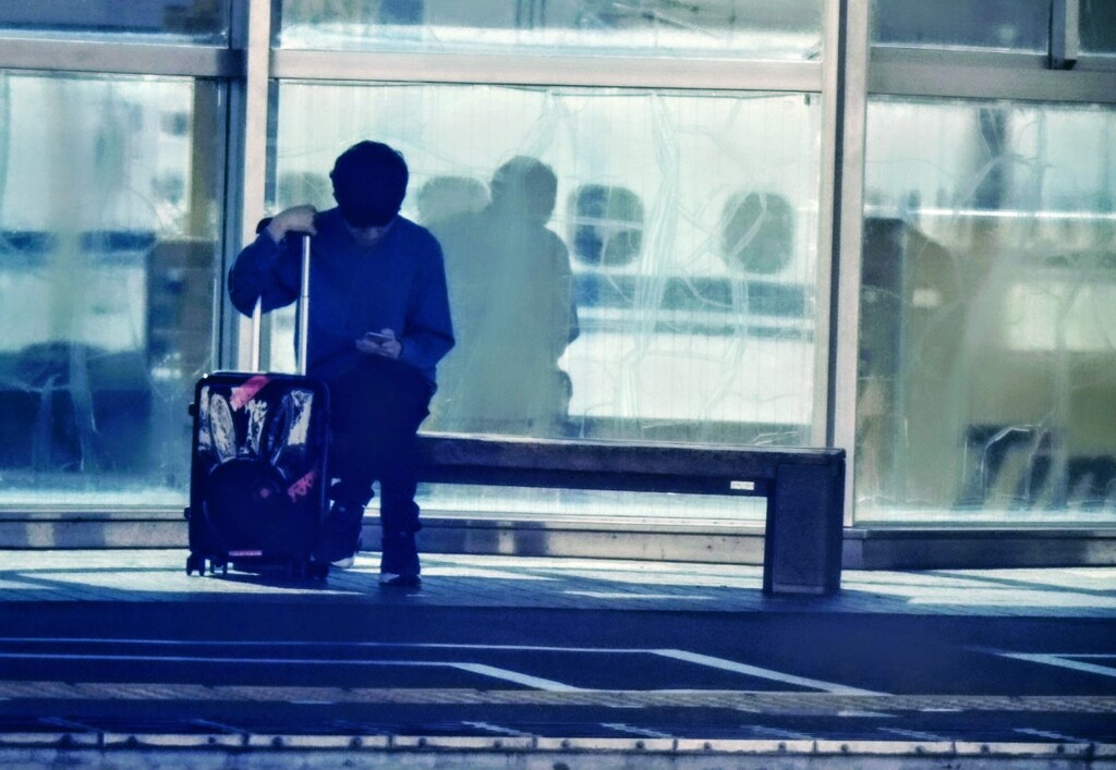 まだ来ない